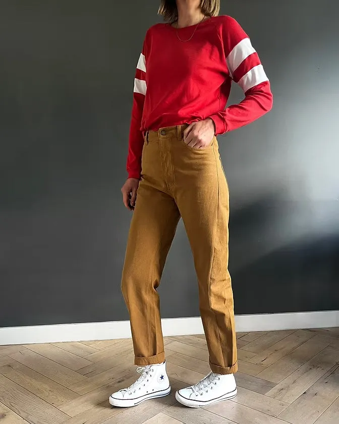Panduan langkah demi langkah menjahit celana denim sendiri di rumah