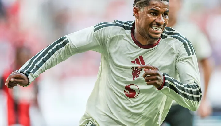 Barcelona kembali dikaitkan dengan peluang transfer penyerang Manchester United Marcus Rashford