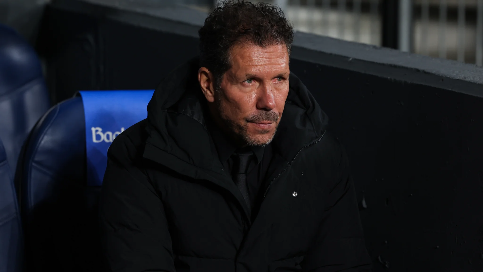 Diego Simeone tunjukkan respons dingin saat Julian Alvarez dicemooh suporter Atletico de Madrid