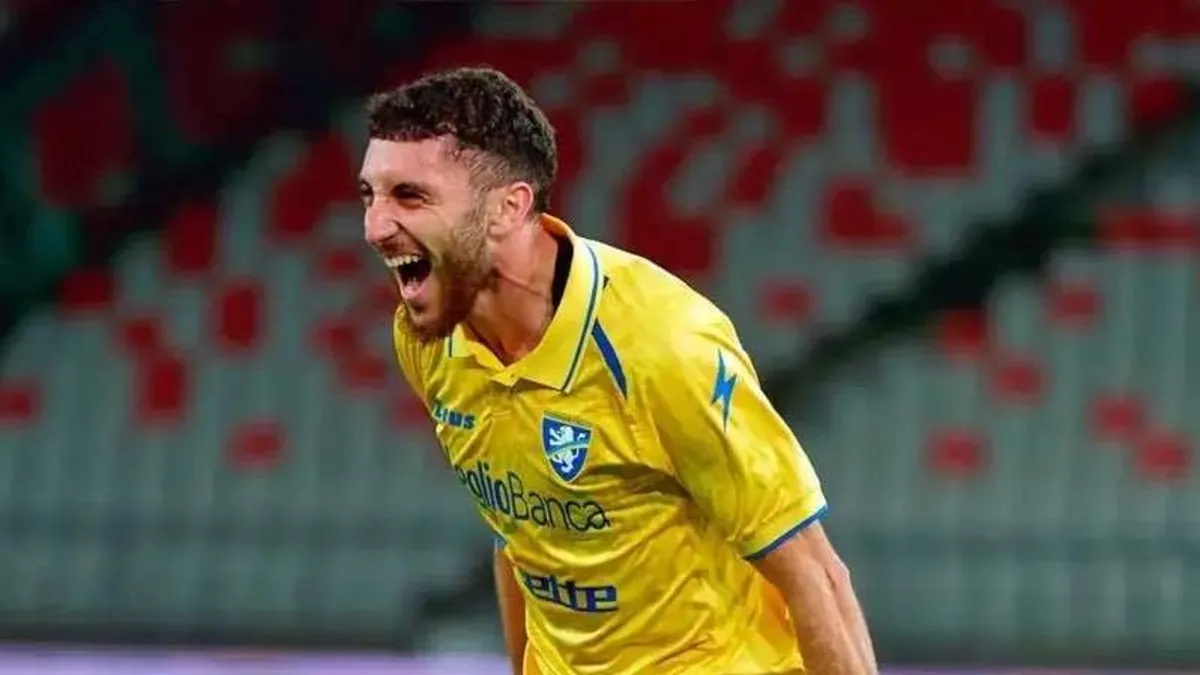 Beşiktaş melayangkan tawaran tinggi demi mendatangkan Fares Ghedjemis dari Frosinone di bursa transfer