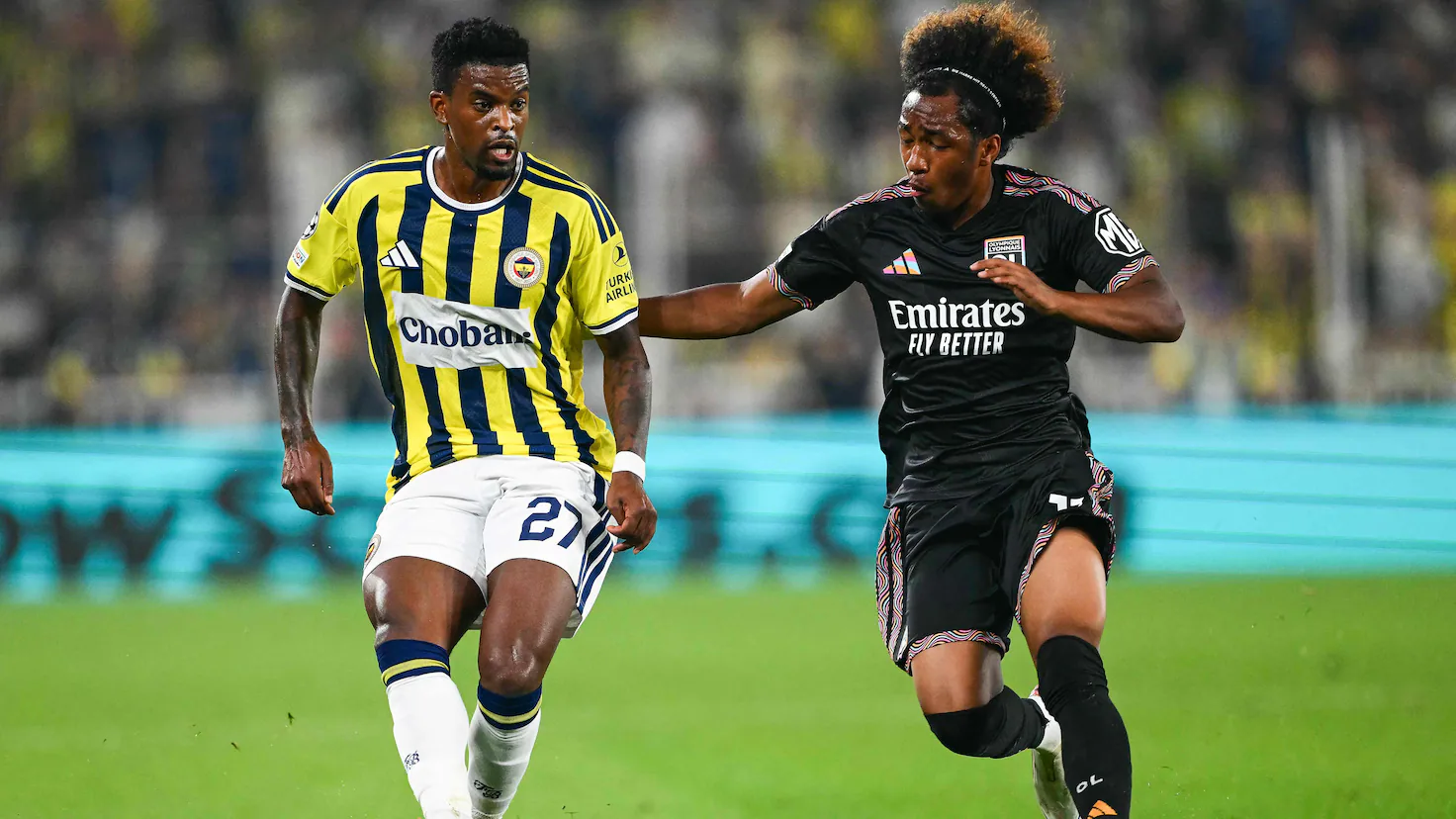 Hasil skor Fenerbahce vs Lyon berakhir imbang 1-1 di playoff Liga Champions berkat gol Mason Greenwood