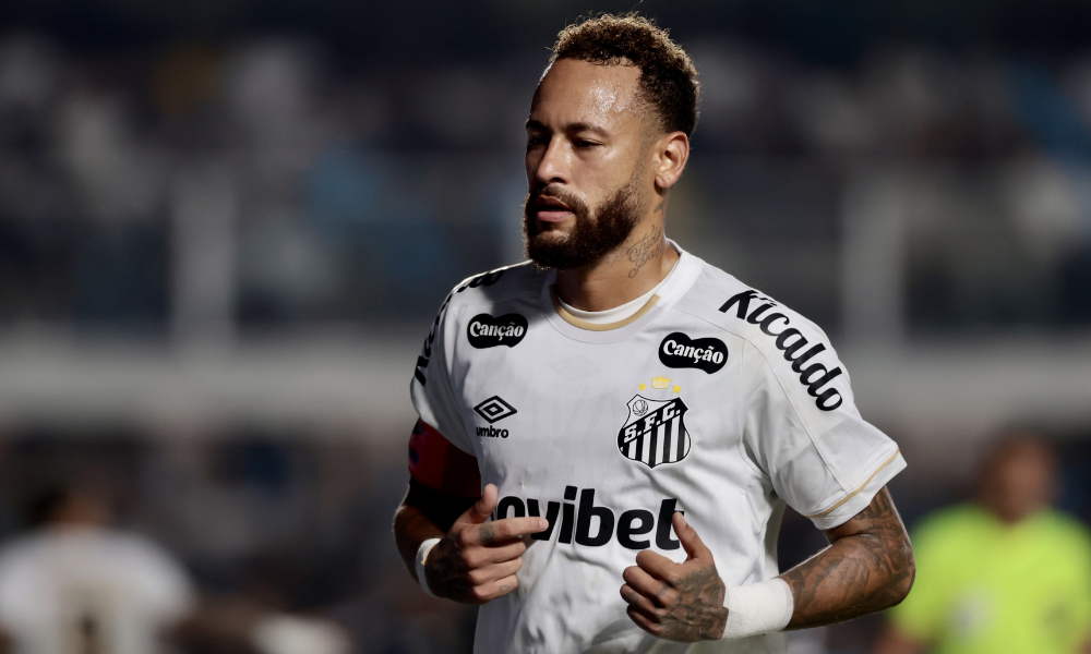 Neymar membawa Santos meraih kemenangan tipis atas Corinthians dalam lanjutan Liga Brasil