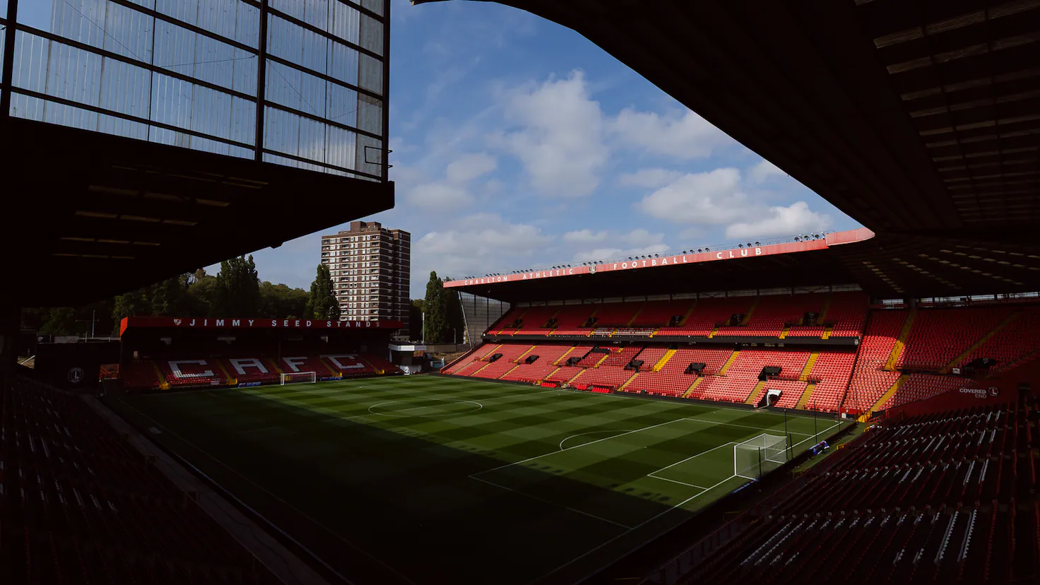 Suasana stadion The Valley markas Charlton Athletic yang kini dalam penyelidikan polisi