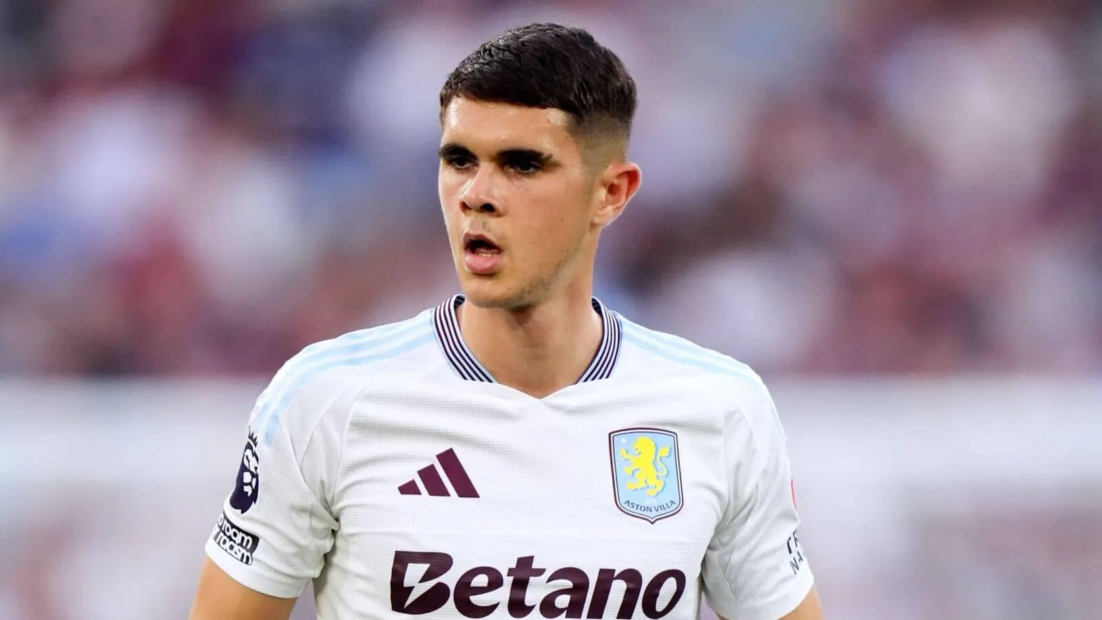 Kosta Nedeljkovic segera merampungkan proses transfer dari Aston Villa ke Rangers
