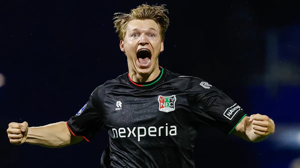 Perr Schuurs rayakan gol emosional usai absen panjang akibat cedera bersama NEC Nijmegen