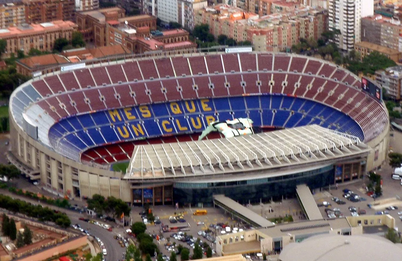 Selebrasi pemain Barcelona dalam 2015 Copa del Rey Final di Camp Nou