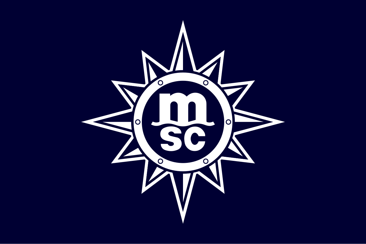 Kapal pesiar mewah milik MSC Cruises berlayar di laut lepas
