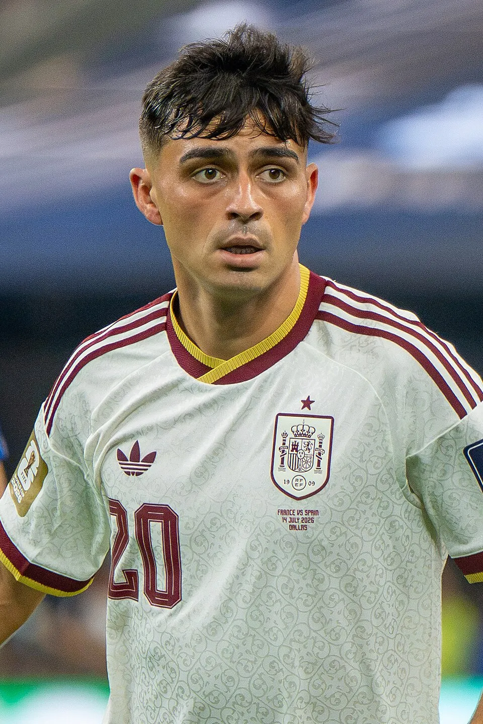 Gelandang Barcelona dan Timnas Spanyol Pedri saat bertanding di lapangan