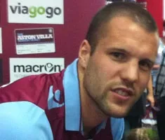 Profil Ron Vlaar mantan bek tengah timnas Belanda dan Feyenoord