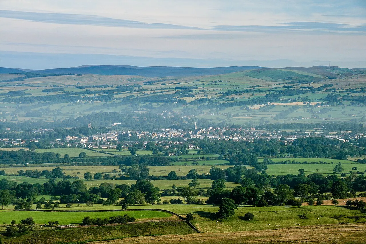 Pemandangan lanskap alam dan perkotaan di wilayah Lancashire Inggris