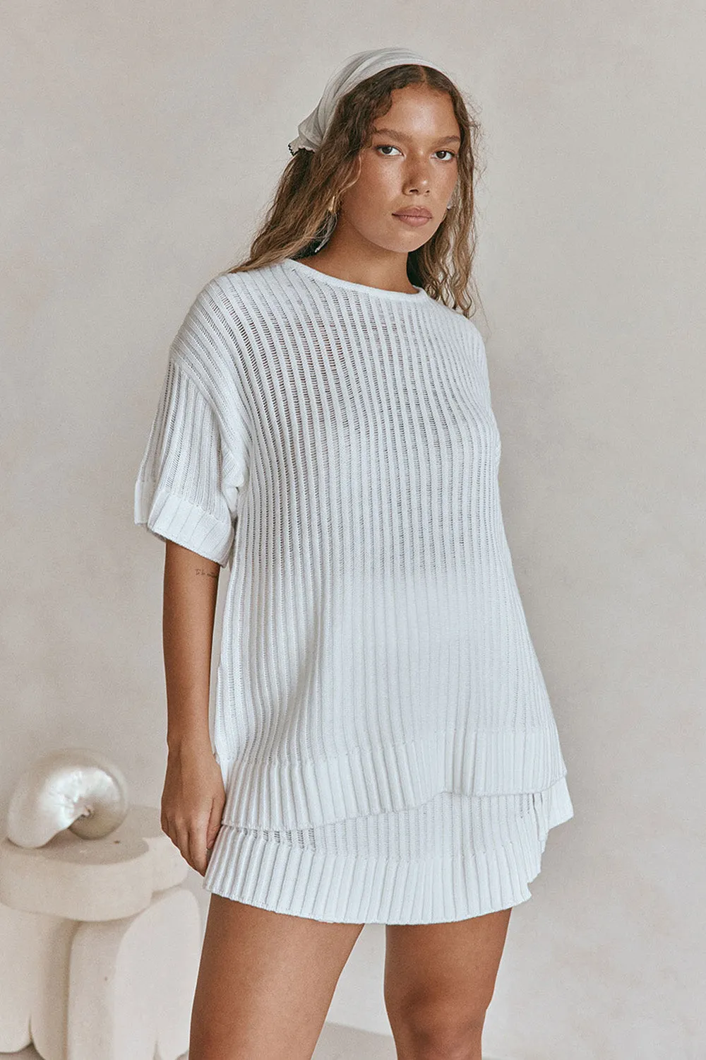 Izabella Top atasan rajut putih casual eksklusif koleksi Joy368