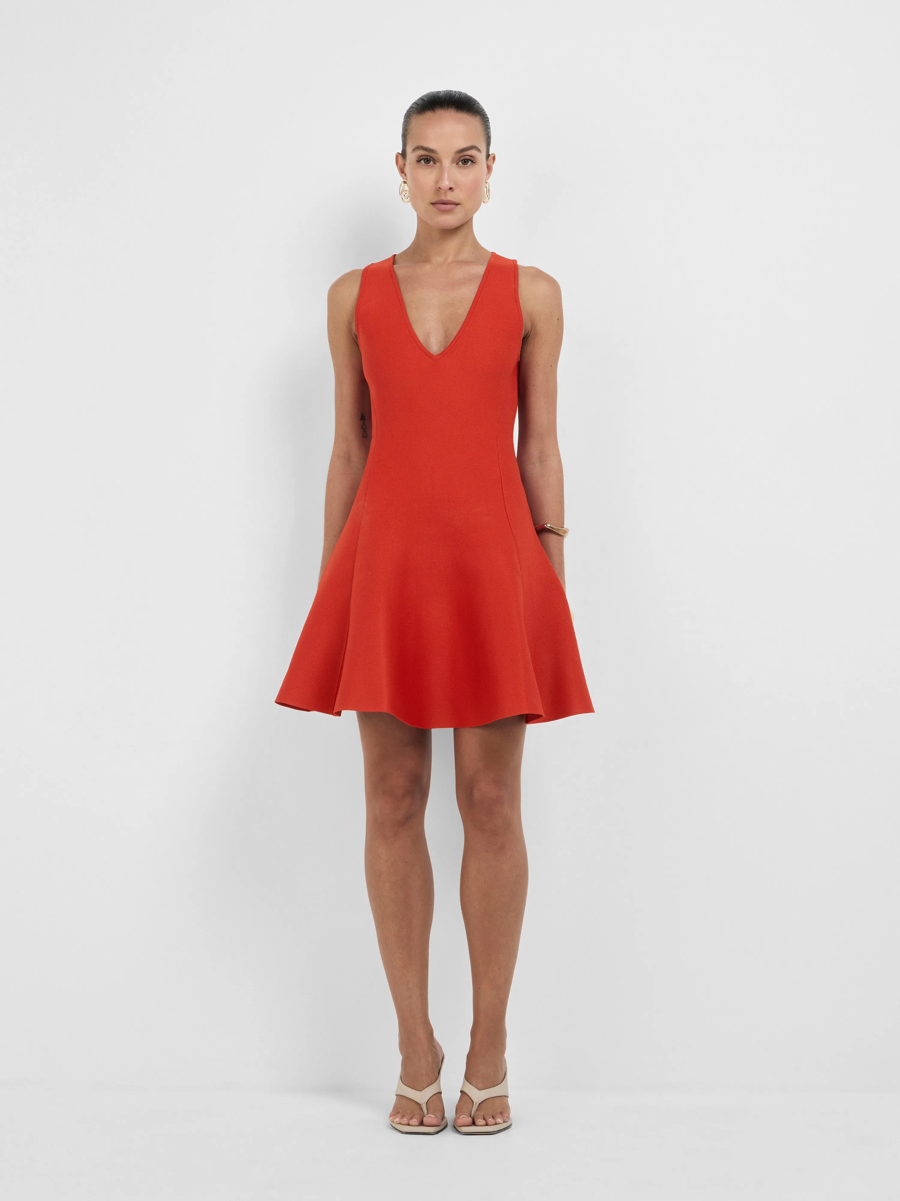 Mara Knit Dress Red model fit and flare rajut berkualitas dari Joy368