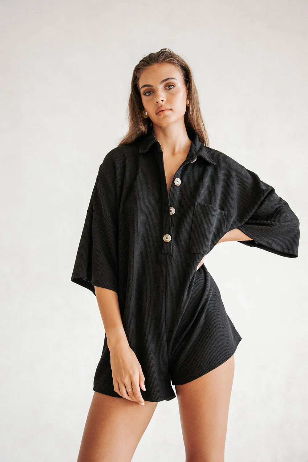 Milena Playsuit Black casual wanita dari Joy368