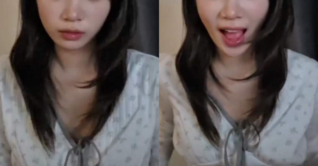 Potret Kim Chaewon LE SSERAFIM dengan tatanan rambut dan riasan wajah penuh saat melakukan siaran langsung menyapa para penggemar.